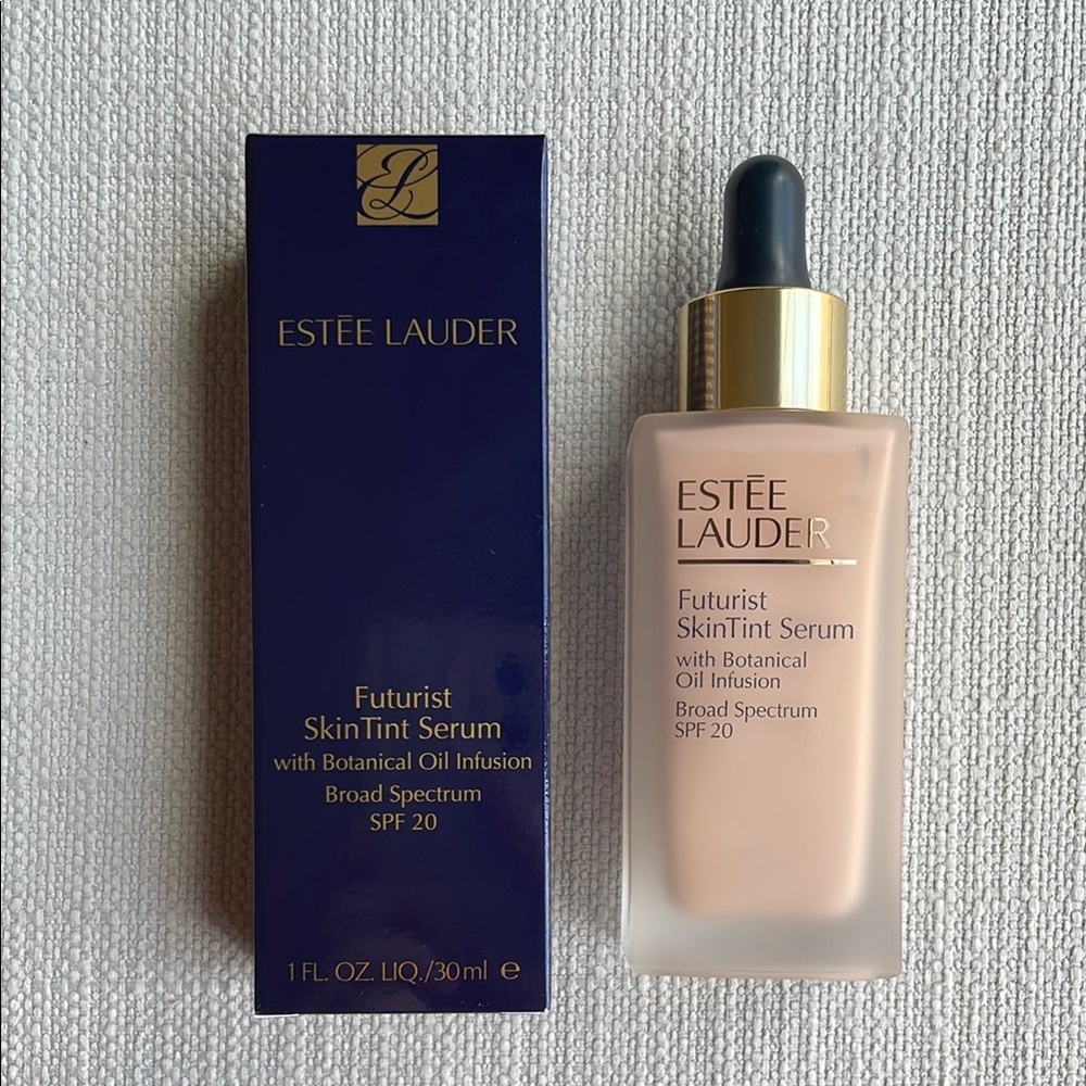 Estée Lauder Futurist SkinTint Serum Foundation SPF 20- 2C3 Fresno